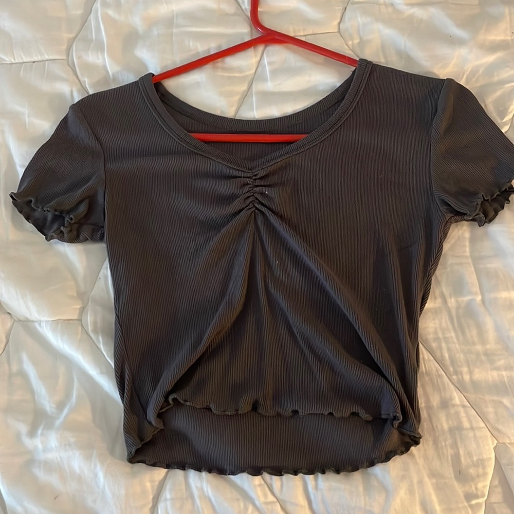 (5 for 25) Gray scrunched crop top